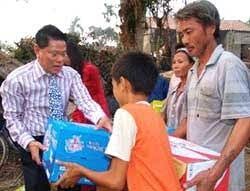 Hk Làm Từ Thiện